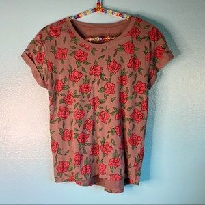 ✨Host Pick✨ Rose short sleeve t-shirt